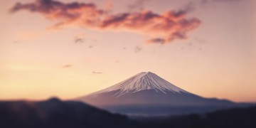 富士下山究竟是何时的歌？